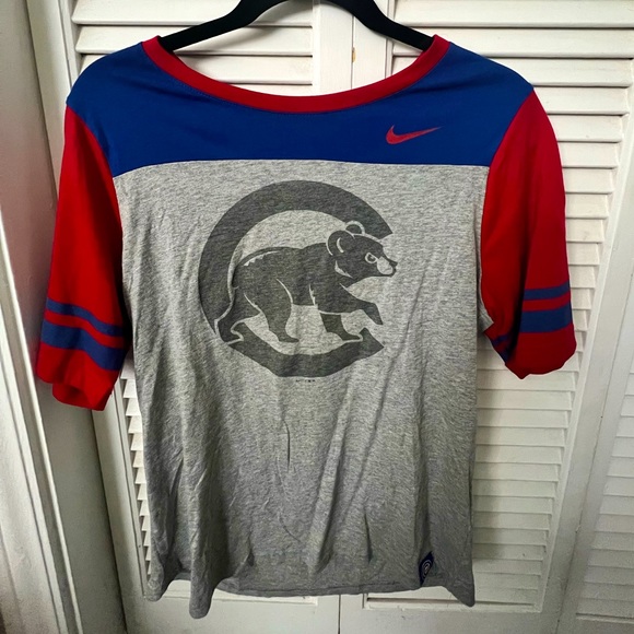 Cubs Tee - Picture 1 of 4